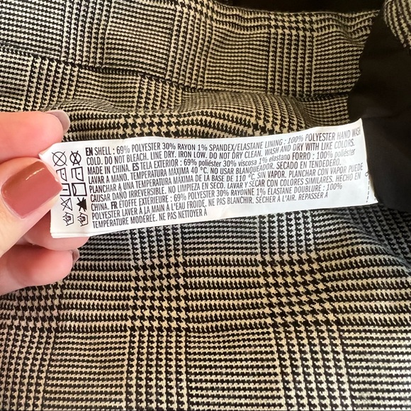 Forever 21 + Black and White Plaid Wrap Skirt - Picture 6 of 6